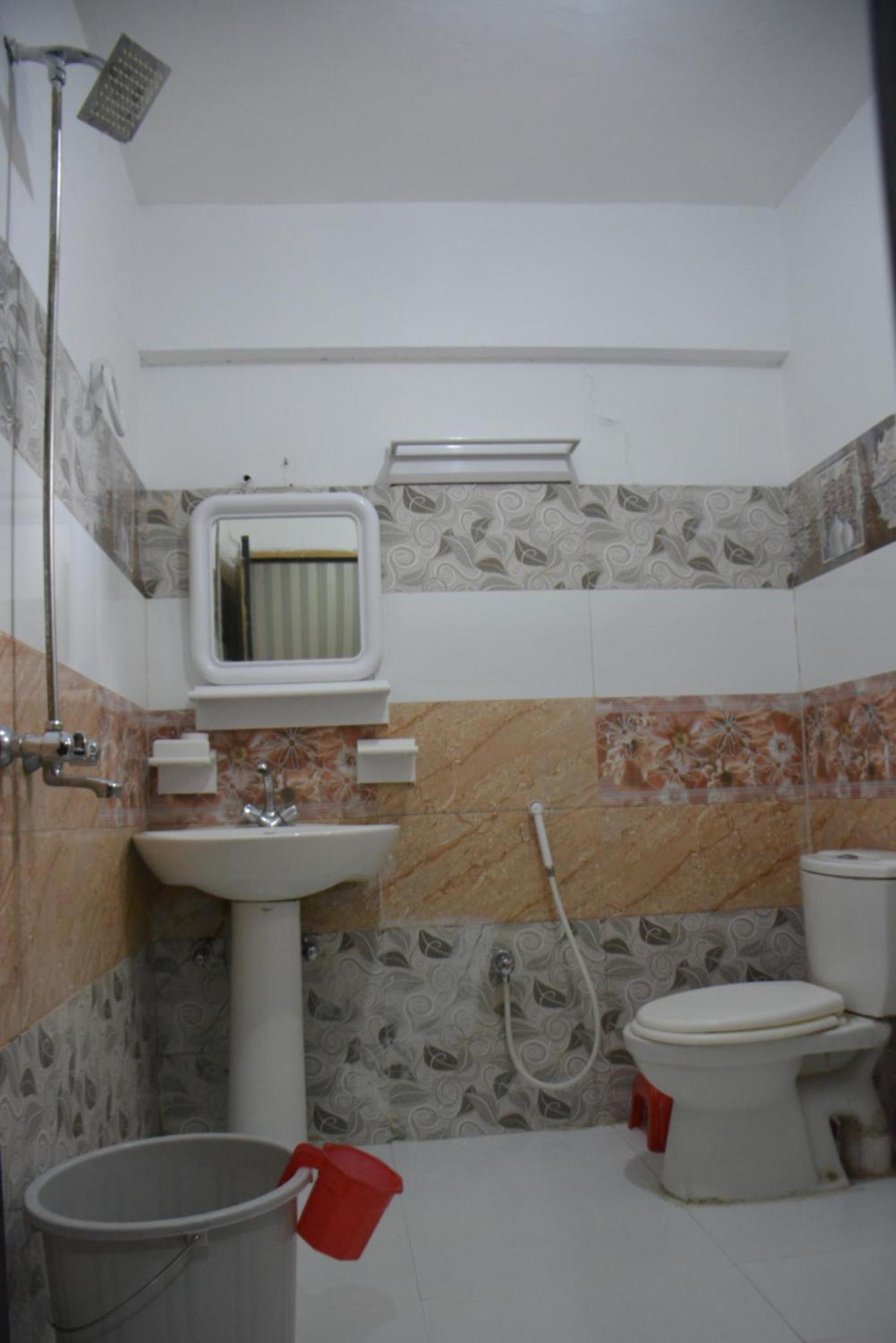 Hotel Pine Hills, Naran Esterno foto
