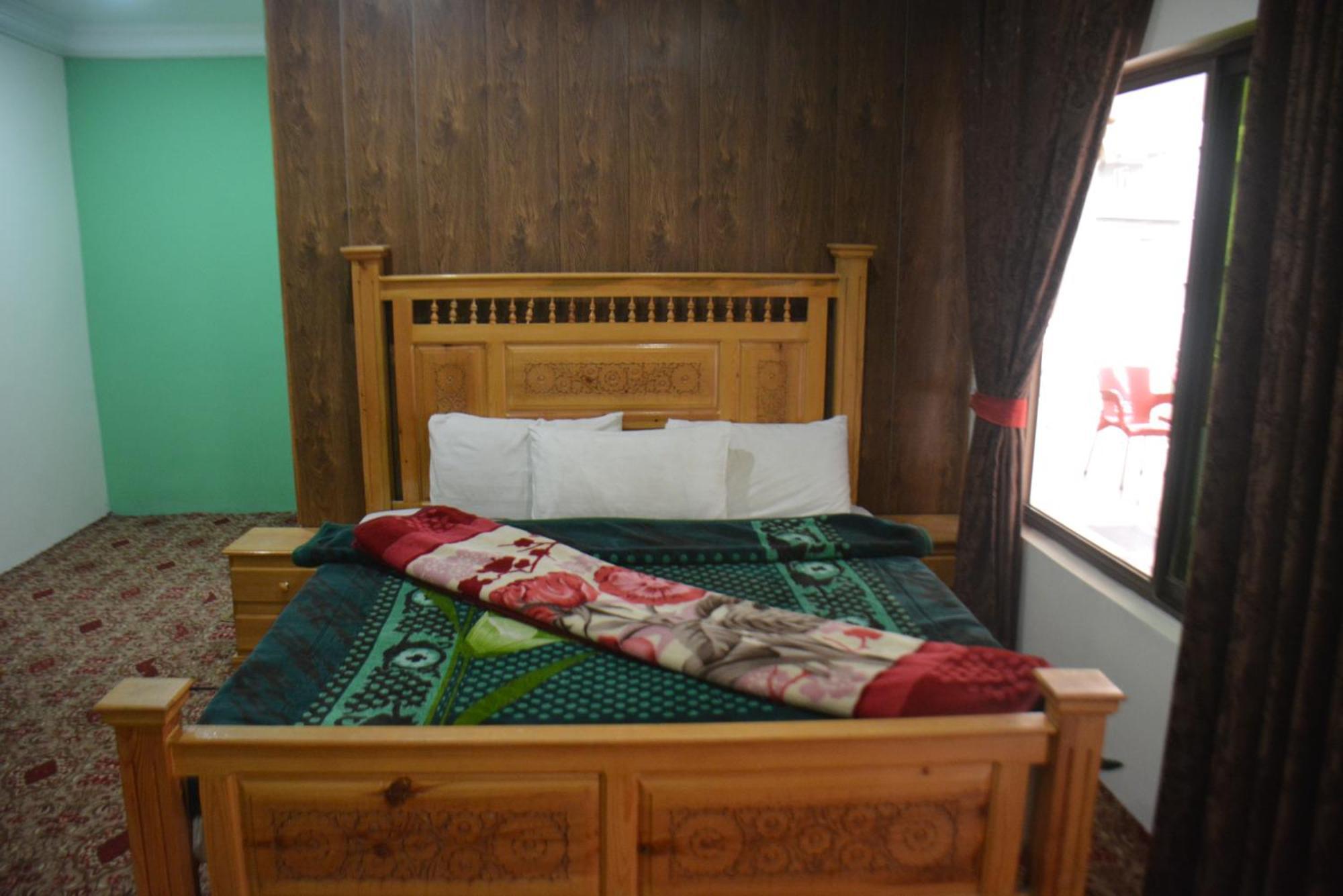 Hotel Pine Hills, Naran Esterno foto