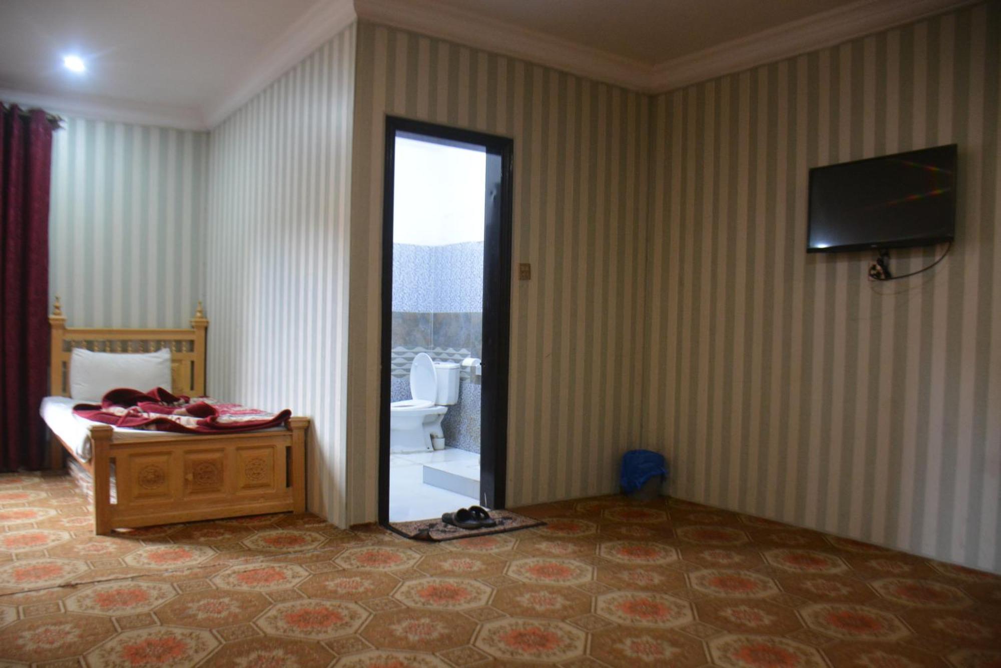 Hotel Pine Hills, Naran Esterno foto