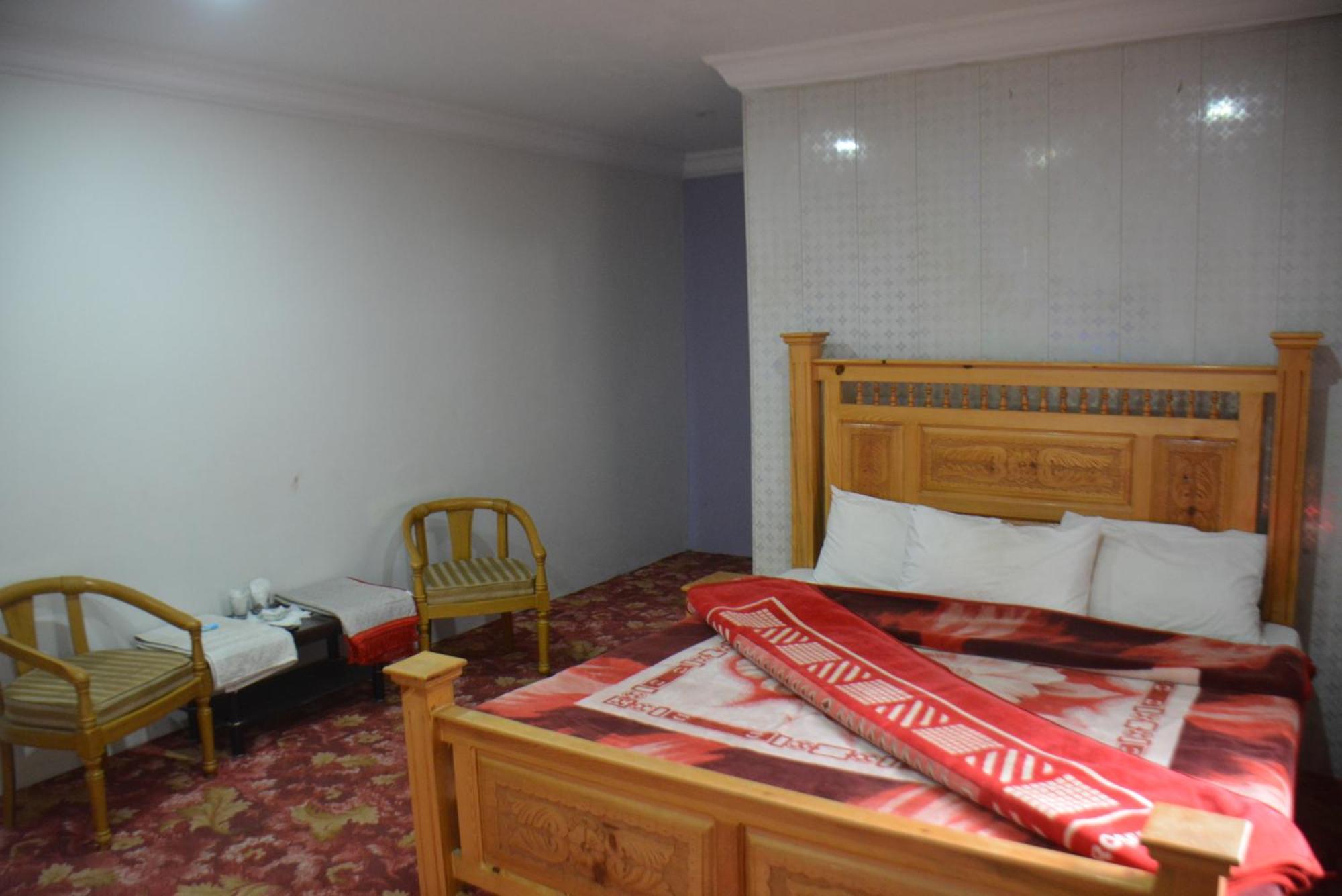 Hotel Pine Hills, Naran Esterno foto