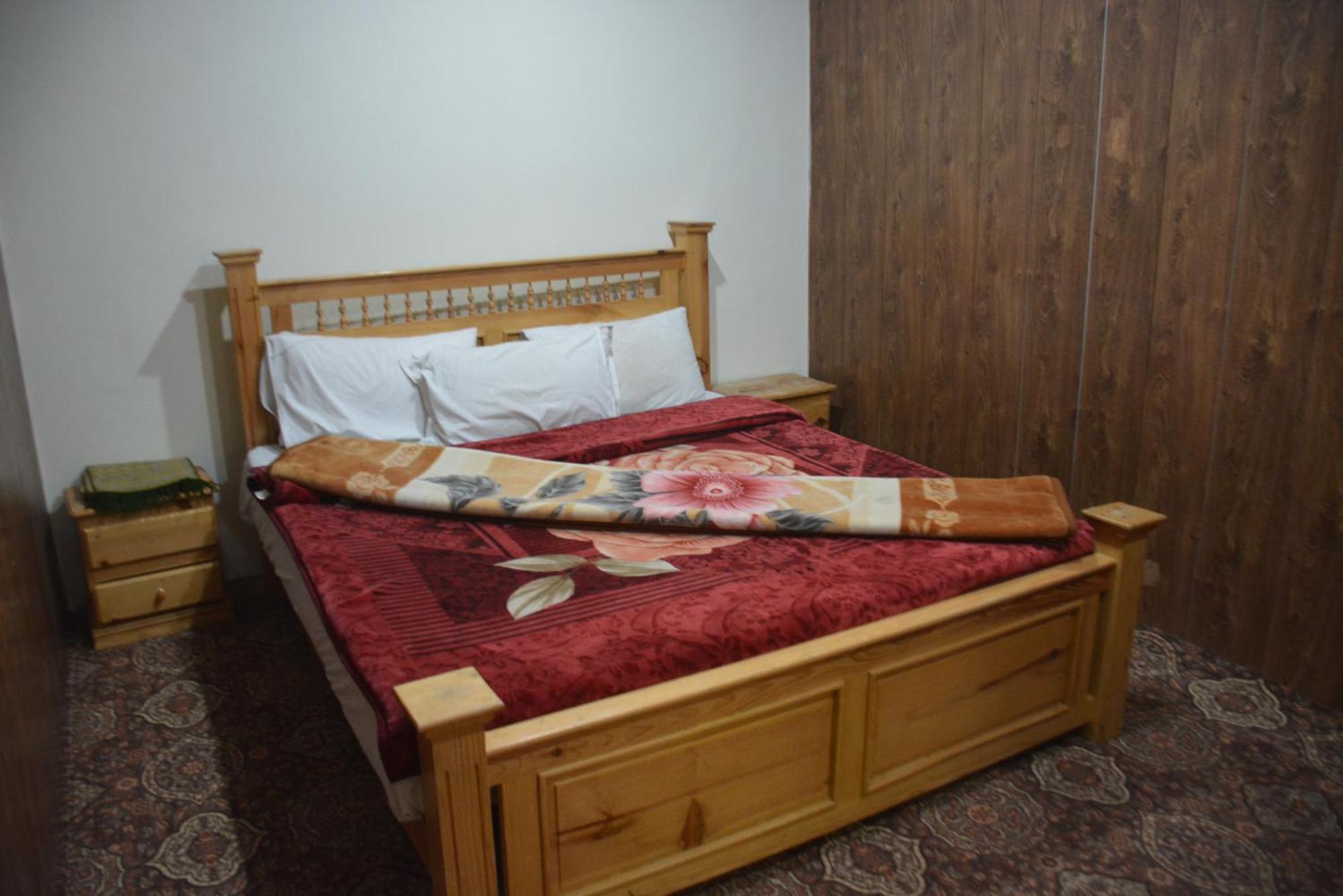 Hotel Pine Hills, Naran Esterno foto