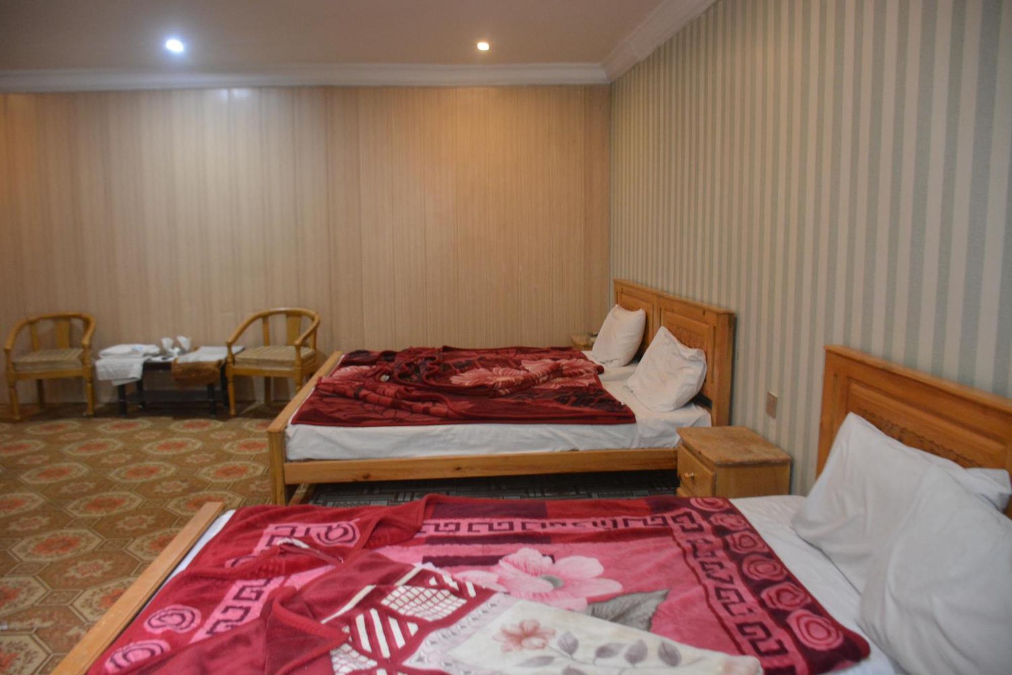 Hotel Pine Hills, Naran Esterno foto