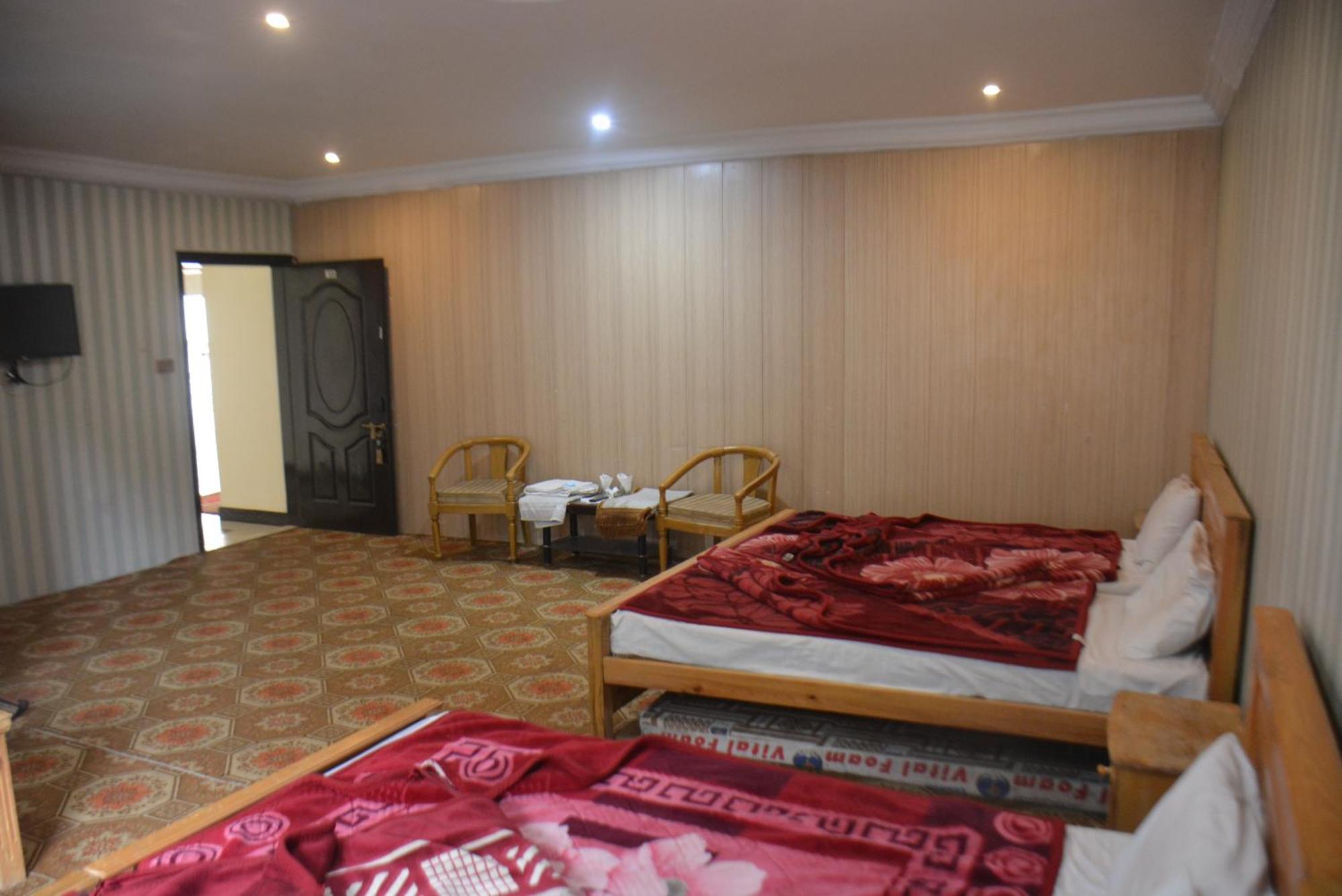 Hotel Pine Hills, Naran Esterno foto